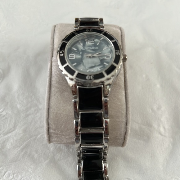 Castleton watch - Picture 2 of 5